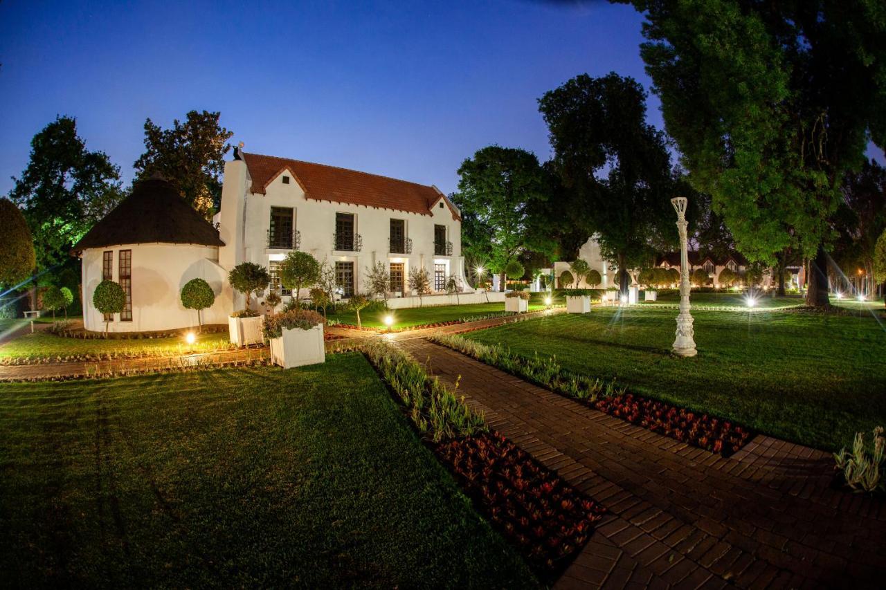 River Meadow Manor سنتوريون المظهر الخارجي الصورة