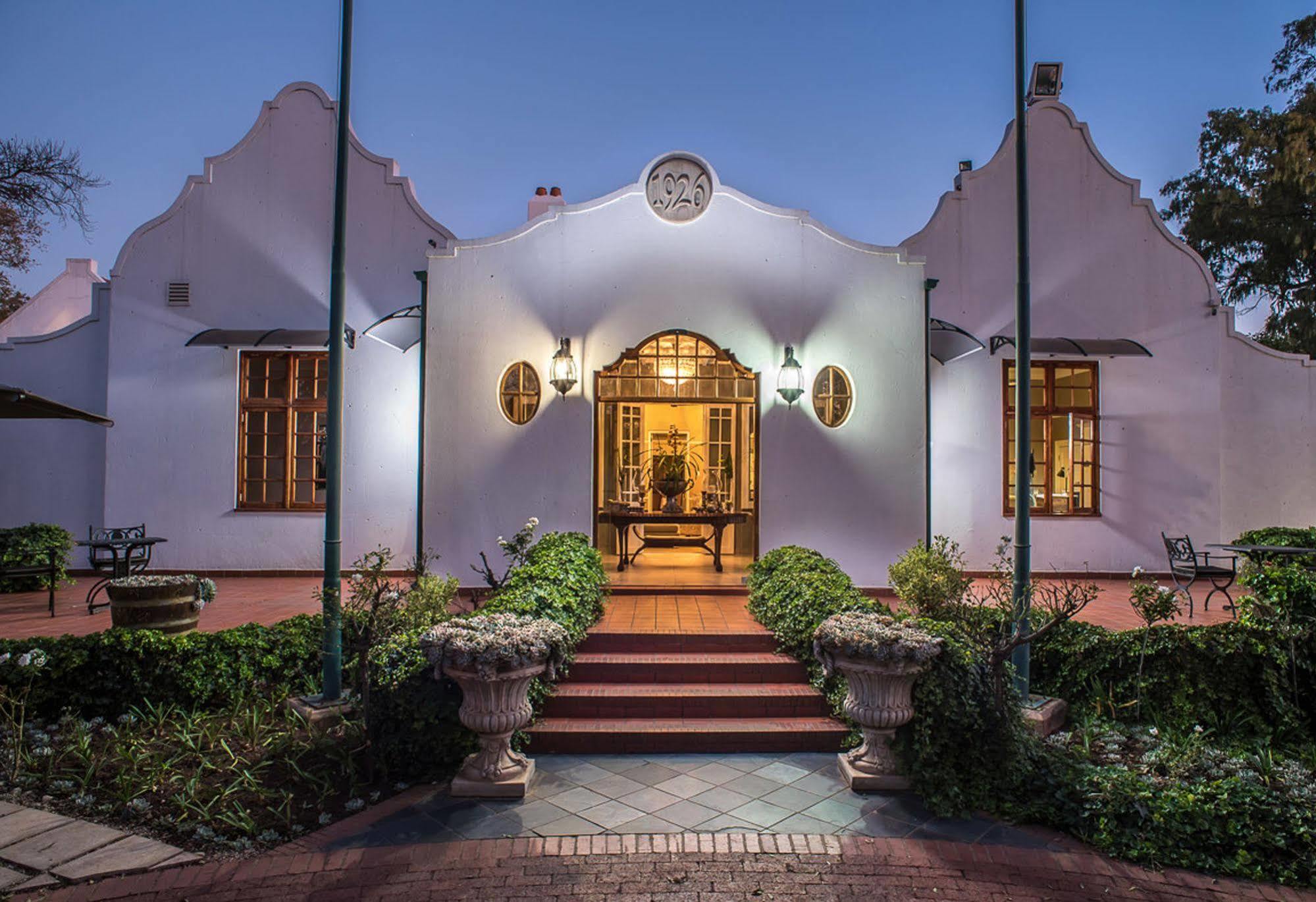 River Meadow Manor سنتوريون المظهر الخارجي الصورة